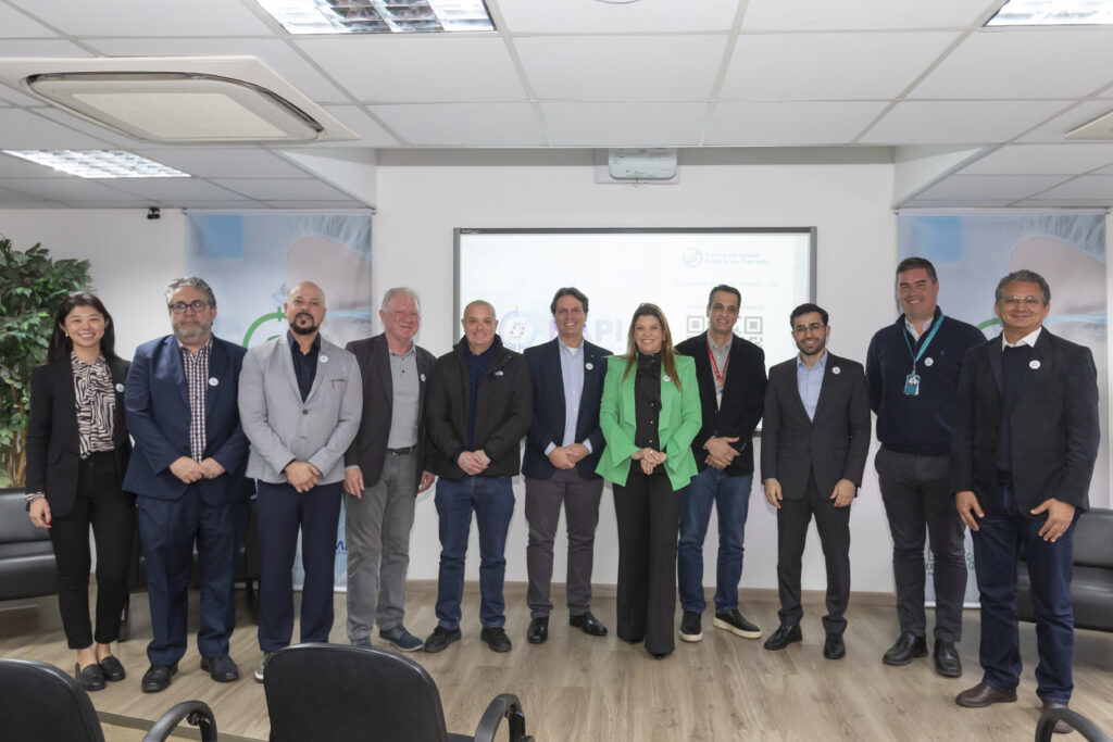 Paraná lança arranjo de pesquisa para avançar em saúde pública de precisão com foco em genômica